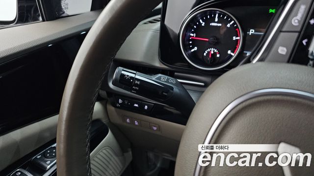 Kia Carnival (IV) Diesel 9-Seater Prestige 2023 — фото 18