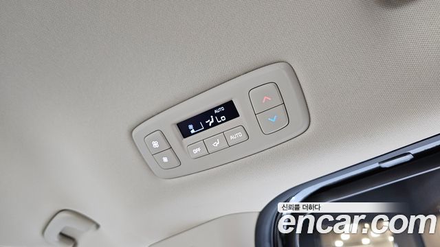 Kia Carnival (IV) Diesel 9-Seater Prestige 2023 — фото 27
