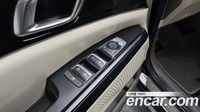 Kia Carnival (IV) Diesel 9-Seater Prestige 2023 — фото 28