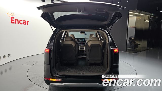 Kia Carnival (IV) Diesel 9-Seater Prestige 2023 — фото 30