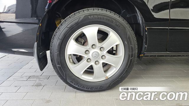 Hyundai Grand Starex 4WD School Bus 2020 — фото 5