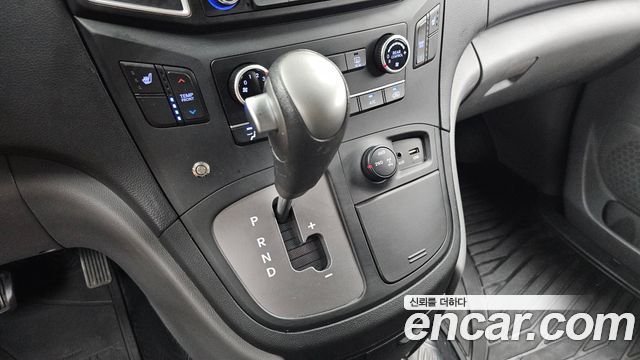 Hyundai Grand Starex 4WD School Bus 2020 — фото 9