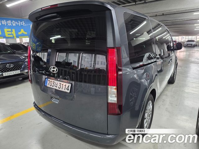 Hyundai Staria L3.5 Tourer 11-Seater Modern 2026 — фото 2