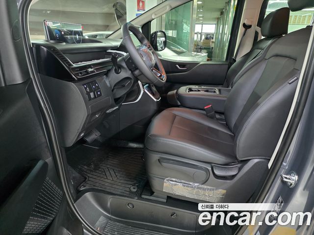 Hyundai Staria L3.5 Tourer 11-Seater Modern 2026 — фото 5