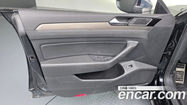 Volkswagen Arteon 2.0 TDI Prestige 2019 — фото 24