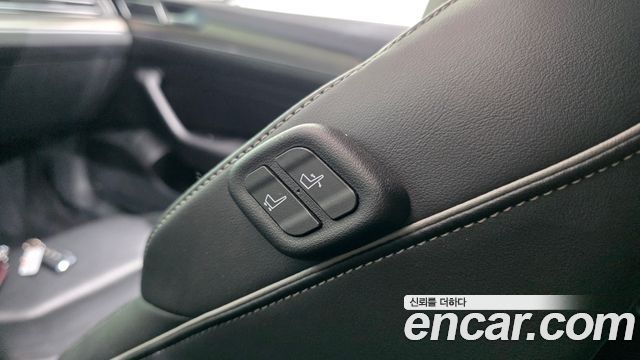 Volkswagen Arteon 2.0 TDI Prestige 2019 — фото 31