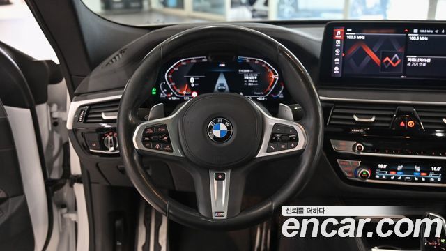 BMW 6 Series GT (G32) 620d xDrive M Sport 2022 — фото 20