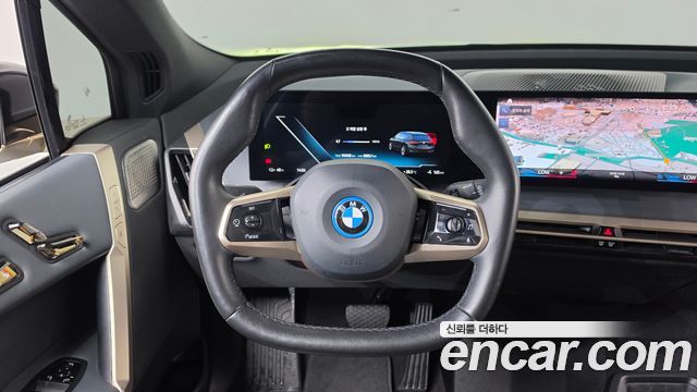 BMW iX xDrive40 First Edition 2022 — фото 13
