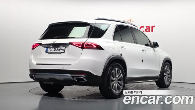 Mercedes-Benz GLE-Class (W167) GLE300d 4MATIC 2023 — фото 2