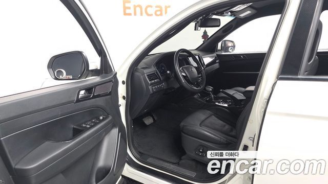 KG Mobility (SsangYong) Rexton Sports Khan Diesel 2.2 4WD Noblesse 2023 — фото 10
