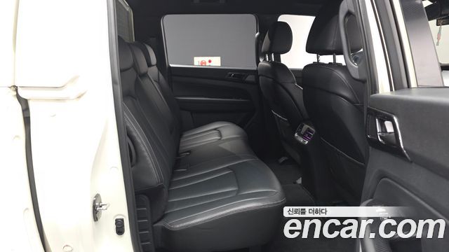 KG Mobility (SsangYong) Rexton Sports Khan Diesel 2.2 4WD Noblesse 2023 — фото 12