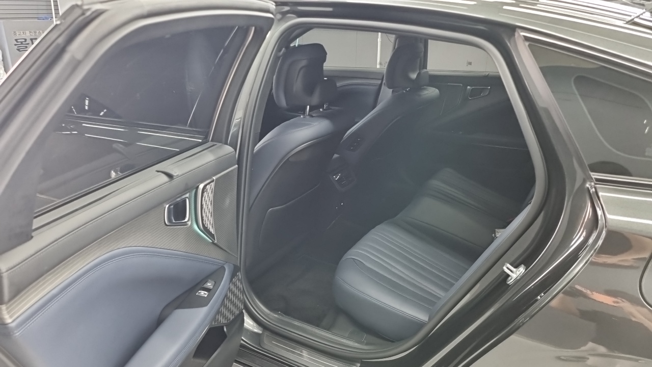 Kia K8 3.5 Gasoline 2WD Signature Black 2025 — фото 15