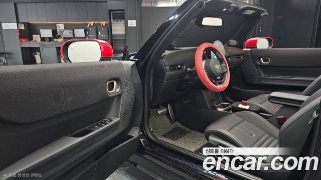 MINI Cooper S Convertible (IV) JCW 2025 — фото 10