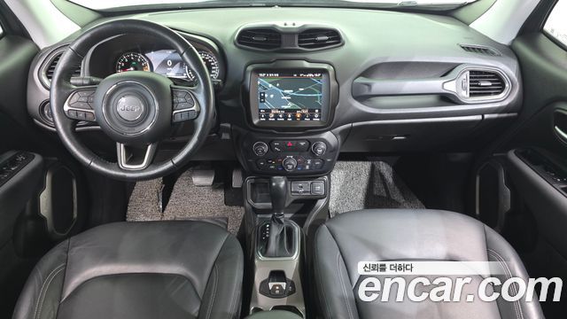 Jeep Renegade 2.4 Limited 2021 — фото 7