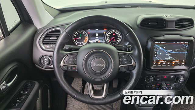 Jeep Renegade 2.4 Limited 2021 — фото 14