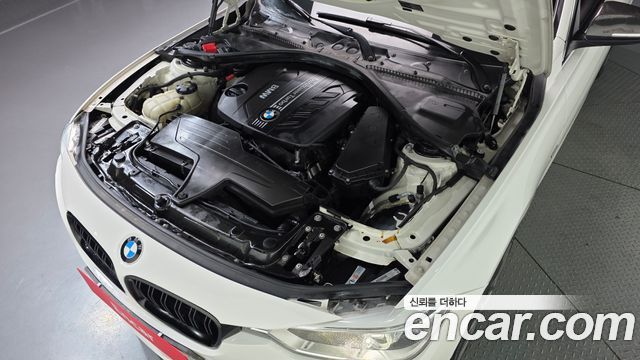 BMW 3 Series (F30) 320d Luxury 2014 — фото 6