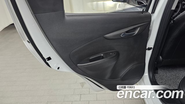 Chevrolet Spark LT 2019 — фото 25