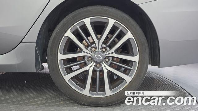Renault Korea SM7 Nova LPLI 2.0 LPe Disabled 2017 — фото 21