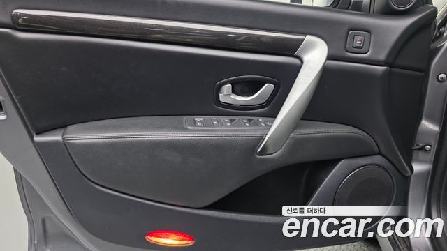 Renault Korea SM7 Nova LPLI 2.0 LPe Disabled 2017 — фото 24