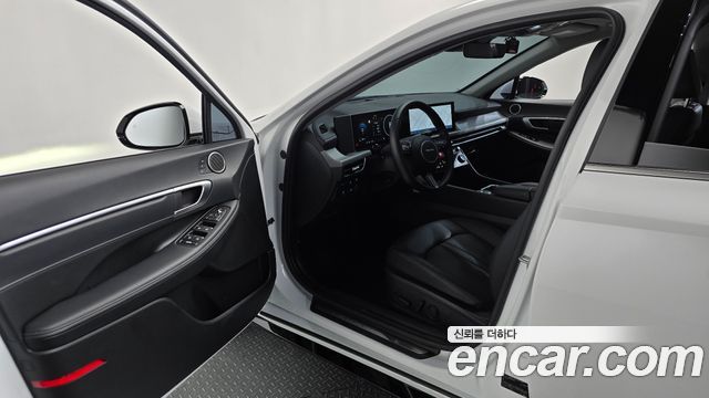 Hyundai Sonata The Edge (DN8) 2.0 Exclusive 2025 — фото 10
