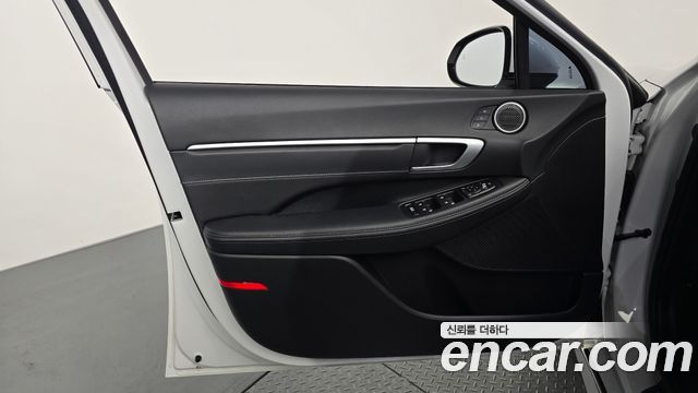 Hyundai Sonata The Edge (DN8) 2.0 Exclusive 2025 — фото 24
