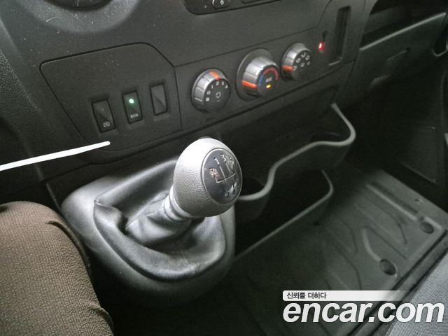 Renault Korea Master 2.3 Van L 2019 — фото 8