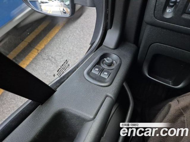 Renault Korea Master 2.3 Van L 2019 — фото 20