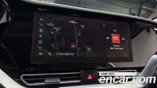 Kia Niro Plus Air 2023 — фото 19