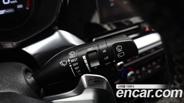 Kia Niro Plus Air 2023 — фото 23
