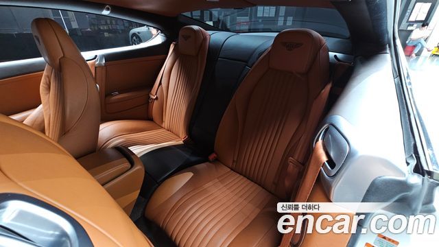 Bentley Continental GT (II) 4.0 GT 2016 — фото 11