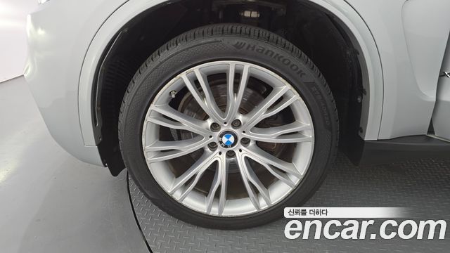 BMW X5 (F15) xDrive 40d 2015 — фото 5