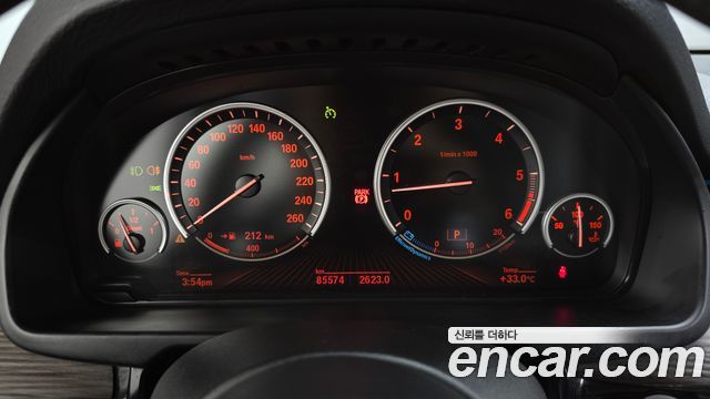 BMW X5 (F15) xDrive 40d 2015 — фото 8