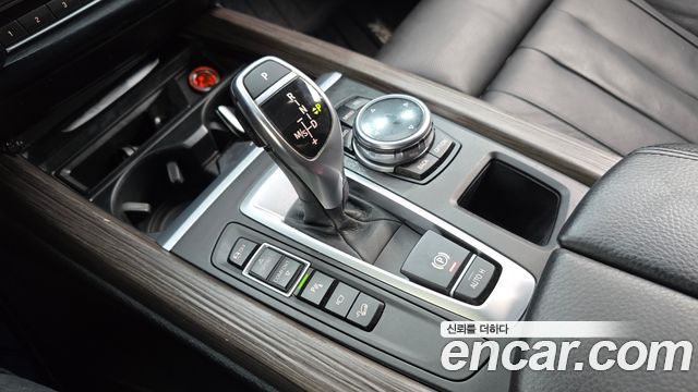 BMW X5 (F15) xDrive 40d 2015 — фото 9