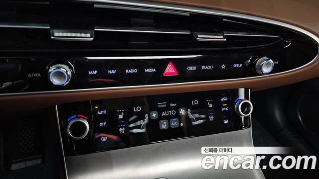 Genesis GV70 2.5T Gasoline 2WD 2025 — фото 23