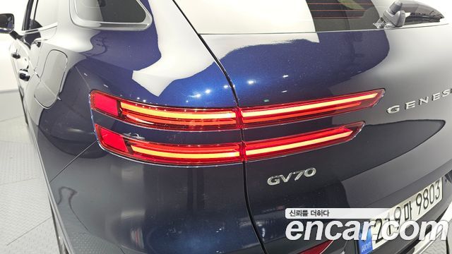 Genesis GV70 2.5T Gasoline 2WD 2025 — фото 29