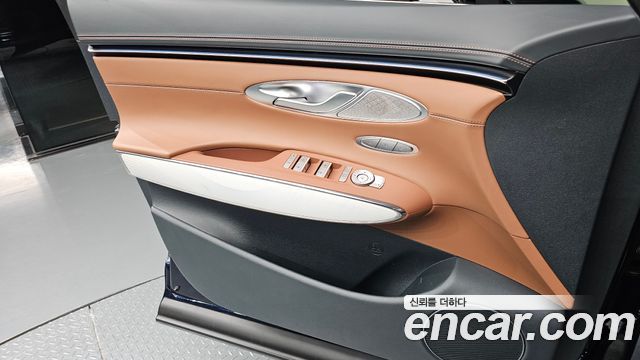 Genesis GV70 2.5T Gasoline 2WD 2025 — фото 30