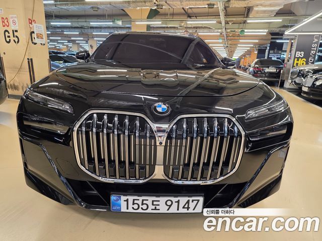 BMW 7 Series (G70) 740i xDrive M Sport 2025 — фото 2