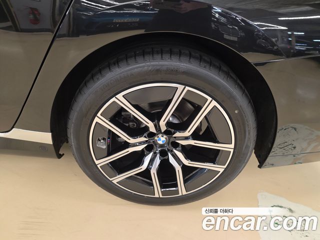 BMW 7 Series (G70) 740i xDrive M Sport 2025 — фото 5