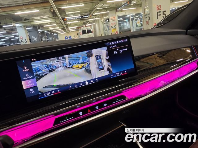 BMW 7 Series (G70) 740i xDrive M Sport 2025 — фото 11