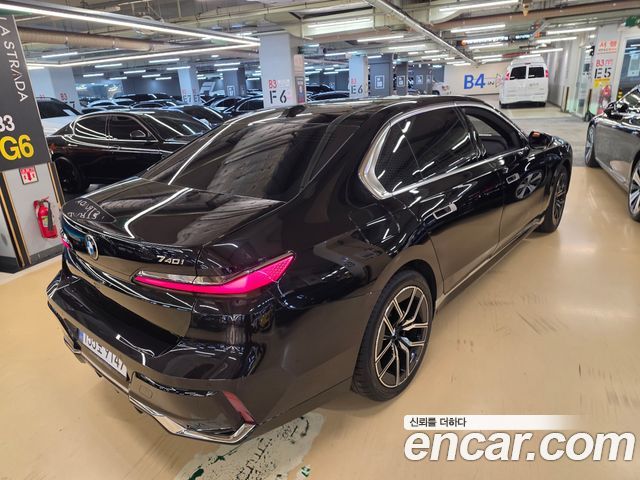 BMW 7 Series (G70) 740i xDrive M Sport 2025 — фото 14