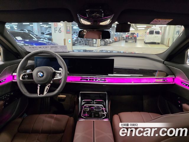 BMW 7 Series (G70) 740i xDrive M Sport 2025 — фото 17