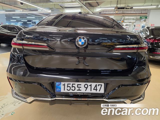 BMW 7 Series (G70) 740i xDrive M Sport 2025 — фото 19