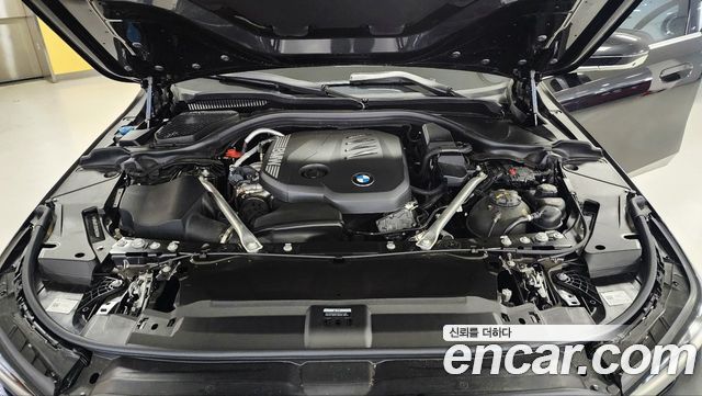 BMW 5 Series (G60) 523d 2025 — фото 6