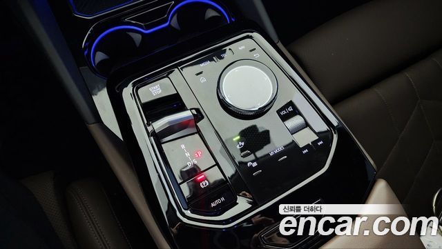 BMW 5 Series (G60) 523d 2025 — фото 9