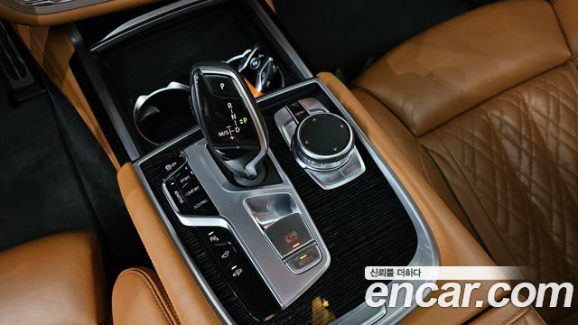 BMW 7 Series (G11) 730Ld xDrive M Sport 2020 — фото 9