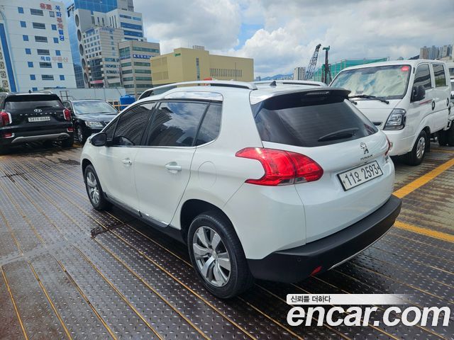 Peugeot 2008 1.6 e-HDi Feline L 2015 — фото 5