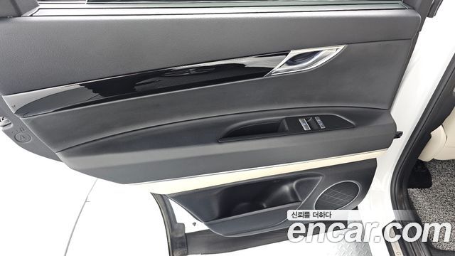 Genesis GV80 2.5T Gasoline AWD 2023 — фото 25