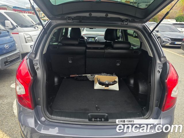 KG Mobility (SsangYong) Korando C 2.2 RX 2WD DLX 2016 — фото 23