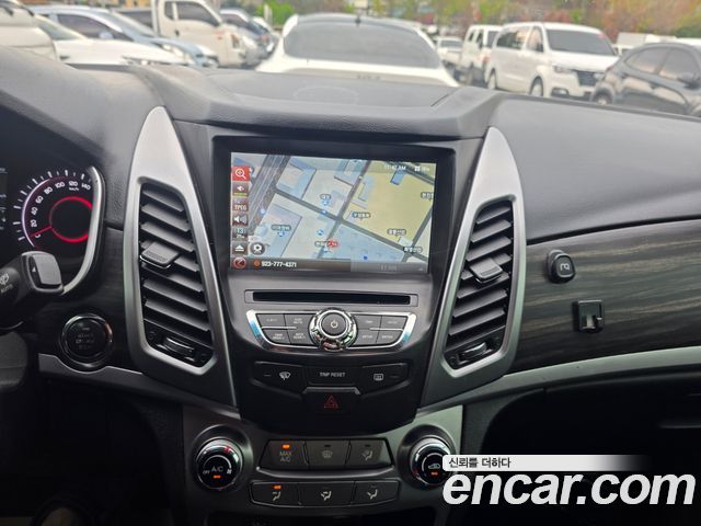 KG Mobility (SsangYong) Korando C 2.2 RX 2WD DLX 2016 — фото 24