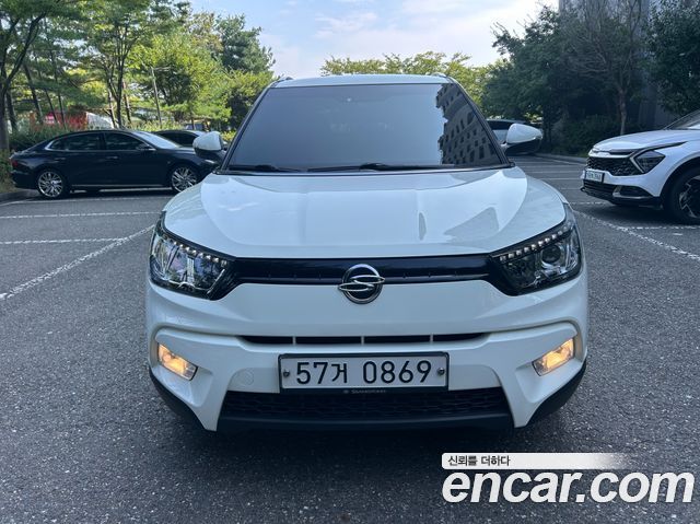 KG Mobility (SsangYong) Tivoli VX 2WD 2016 — фото 1
